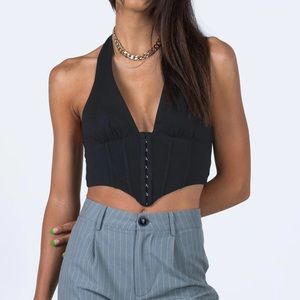 Princess Polly Dreaming Halter in black 0